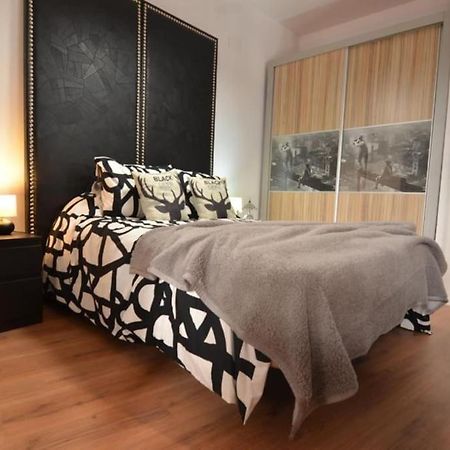 Luna'S Home. Precioso Loft En Bollullos Par Del Condado Kültér fotó